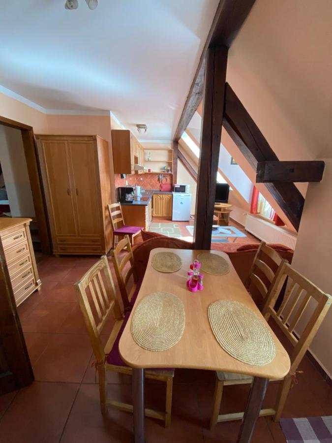 Český Krumlov Penzion Albatros מראה חיצוני תמונה